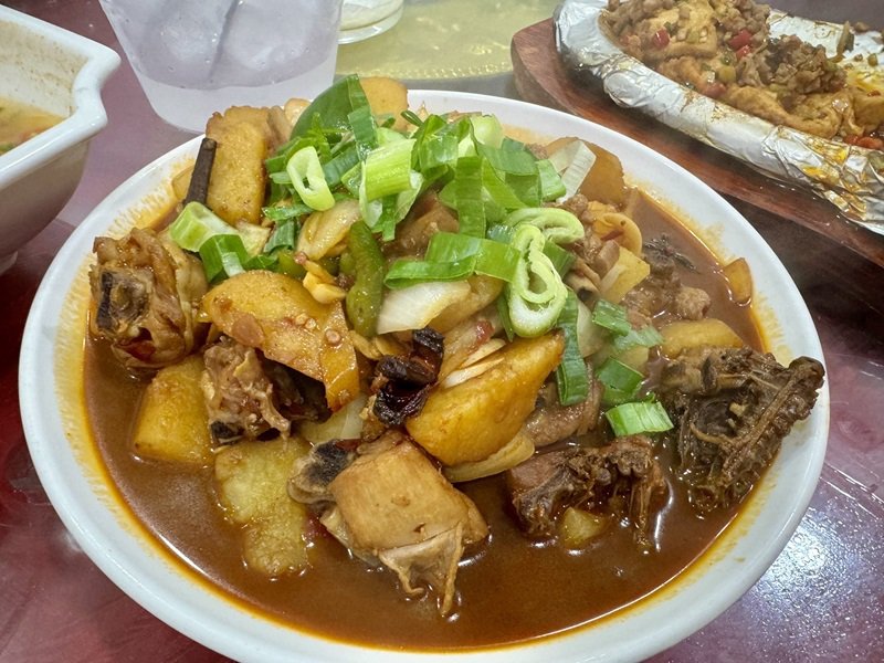 天使城 新疆 大盤雞 晚餐 戰神 Day 4 第三間 KTV